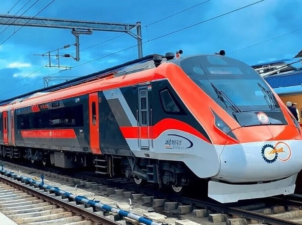 Vande Bharat Express : यात्रीगण सतर्क रहें: वैष्णो देवी वंदे भारत एक्सप्रेस की टाइमिंग और स्टॉपेज में बड़ा बदलाव