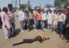 MP News : विदिशा में कांग्रेस कार्यकर्ताओं ने किया उपाध्यक्ष संजय दीवाकीर्ति का पुतला दहन