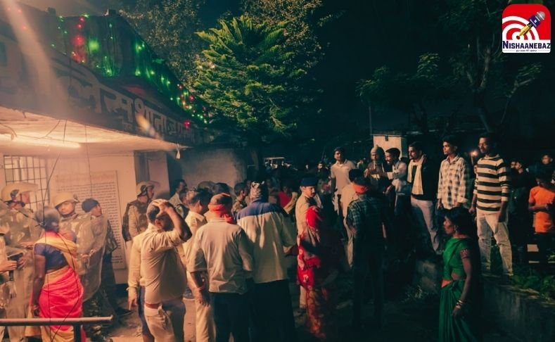 Surajpur News : जुए पर पुलिस की दबिश के दौरान कुएं में गिरा युवक, मौत के बाद भड़का आक्रोश; ग्रामीणों ने थाने में की तोड़फोड़…..