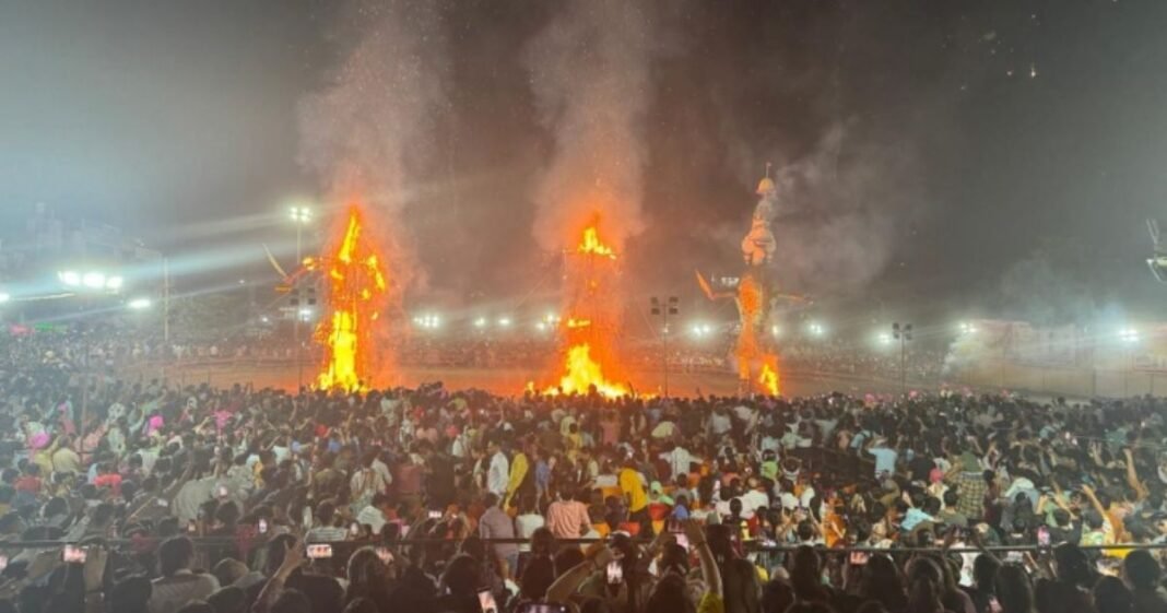 CG News : 55 वर्षों की परंपरा जारी : डब्लूआरएस मैदान में रावण, कुंभकर्ण और मेघनाद का अग्नि संहार