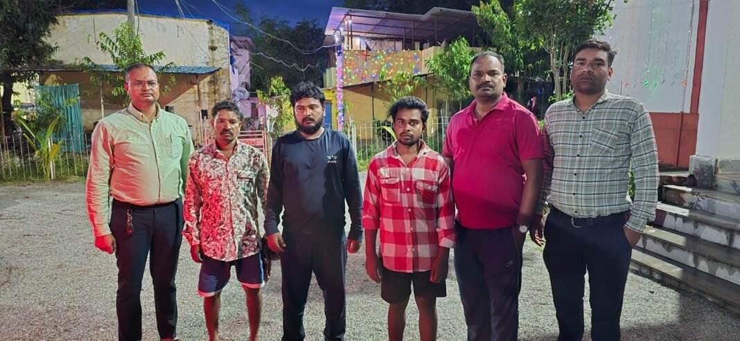 CG News : दंतेवाड़ा पुलिस को बड़ी सफलता : 02 अंतर्राज्यीय तस्करों सहित 03 आरोपी गिरफ्तार, 4.730 किलो गांजा जब्त