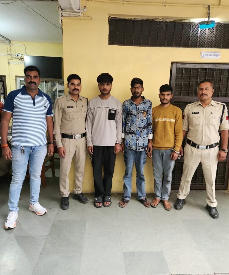 Indore Theft Case : परदेशीपुरा में हुई चोरी का खुलासा, फरियादी का सगा भतीजा ही निकला मास्टरमाइंड