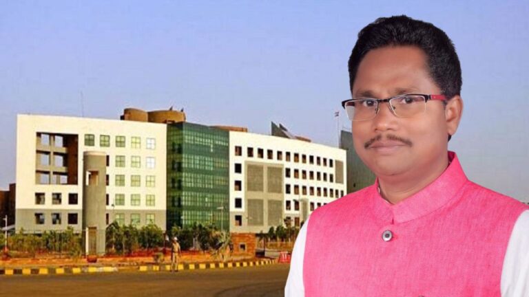 CG BREAKING : छत्तीसगढ़ ST आयोग के नए अध्यक्ष रूपसिंह मंडावी का हुआ ऐलान