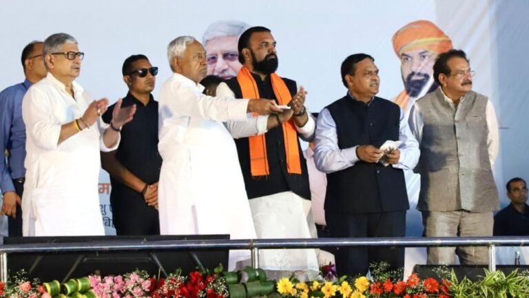 Bihar : मुंगेर में 12690 करोड़ की 15 विकास परियोजनाओं का शिलान्यास, मुख्यमंत्री नीतीश कुमार ने जनता को मिलेगा सीधा लाभ