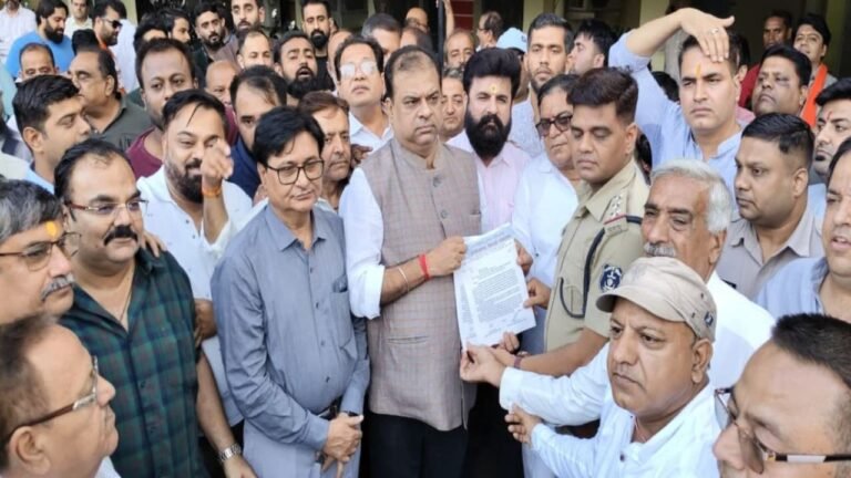 Chhattisgarh kranti Sena : महाराजा अग्रसेन व भगवान झूलेलाल पर टिप्पणी का मामला तूल पर, अमित बघेल पर सख्त कार्रवाई की उठी मांग