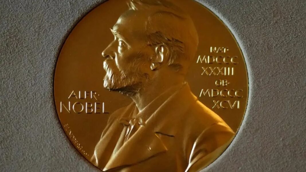 Nobel 2025 : मैरी ई. ब्रंकॉ, फ्रेड रैम्सडेल और शिमोन साकागुची को मेडिसिन का नोबेल पुरस्कार