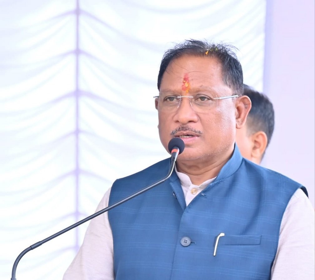 CG NEWS: मुख्यमंत्री विष्णुदेव साय ने दी बगीचा नगर को बड़ी सौगात: 12 करोड़ 79 लाख से होगा गौरवपथ का निर्माण, नगरवासियों ने CM साय का जताया आभार……