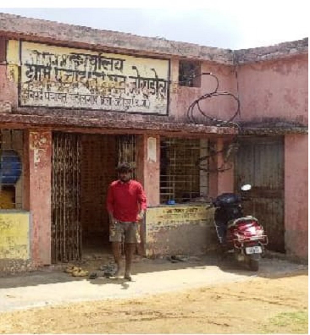 Jashpur News : पत्थलगांव : रोजगार सहायक ने डकार लिए लाखों रुपए, कार्रवाई के नाम पर शून्य! पंचायत में मचा हड़कंप…