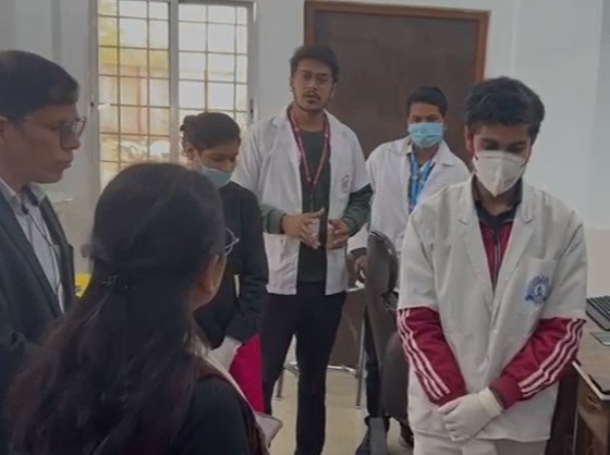 Anuppur News : कोतमा स्वास्थ्य केंद्र में अव्यवस्थाएँ उजागर, सीईओ ने दिए तत्काल सुधार के निर्देश