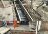Singrauli News : कोतवाली रोड के किनारे बन रही नाली में घटिया निर्माण कार्य में जिम्मेदारों की चुप्पी से ठेकेदारों के बढ़े हौसले…. Singrauli News