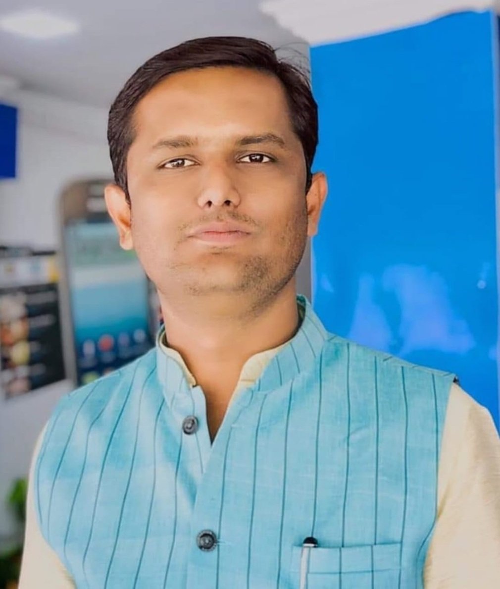 Rajnandgaon News : “छत्तीसगढ़िया सबले बढ़िया” केवल नारा नहीं, बल्कि हमारा चरित्र, संस्कृति और संकल्प है — विवेक मोनू भंडारी