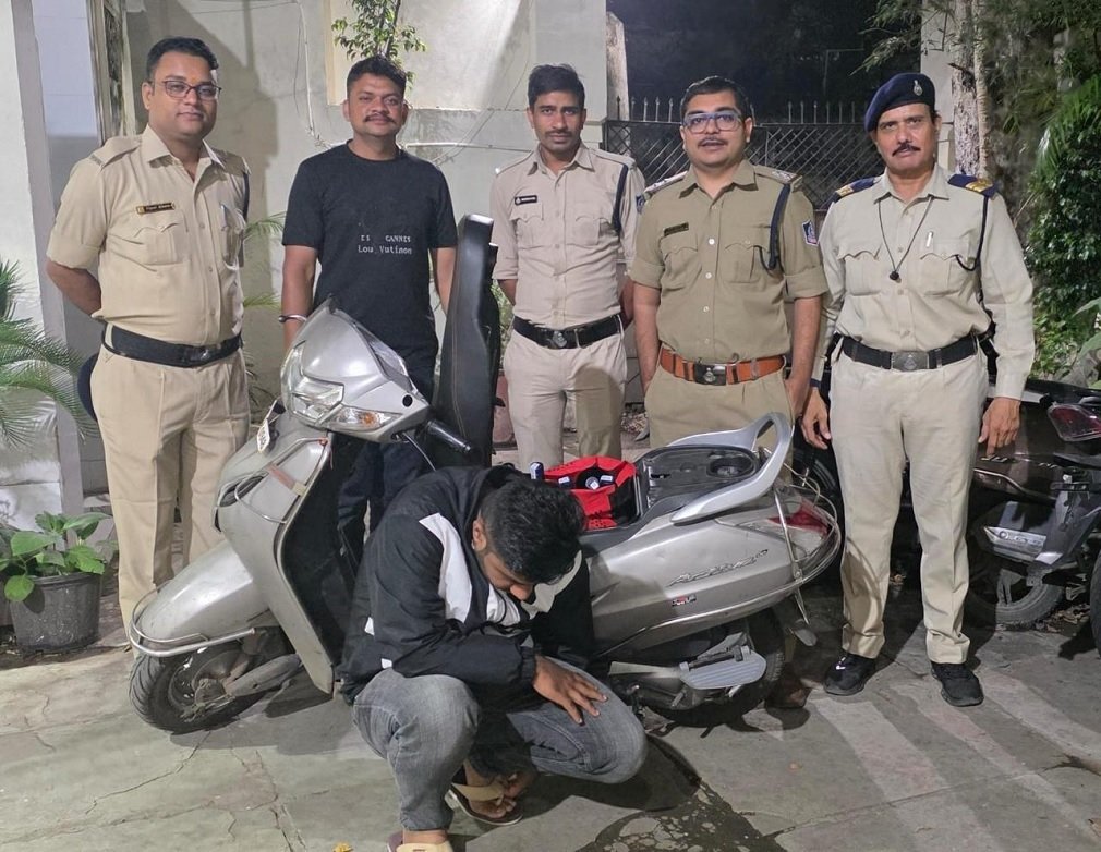 Door-to-door liquor smuggling