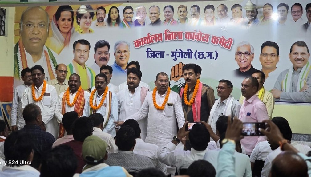 CG NEWS : किसान कांग्रेस ने मुंगेली में किया संगठन का व्यापक विस्तार, पांचों ब्लॉक में अध्यक्ष नियुक्त