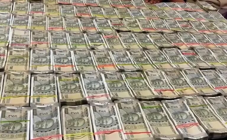 Bihar elections : ट्रेन यात्री के बैग से 60 लाख रुपये बरामद, पुलिस जांच में चुनावी एंगल पर भी नजर