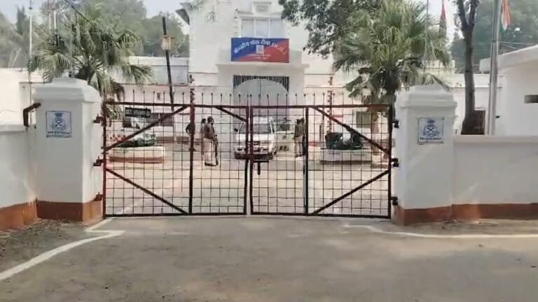 Rewa Jail : रीवा जेल में बंद कैदी के बेटे की करंट से मौत, जेल प्रशासन ने पिता को अंतिम दर्शन कराया