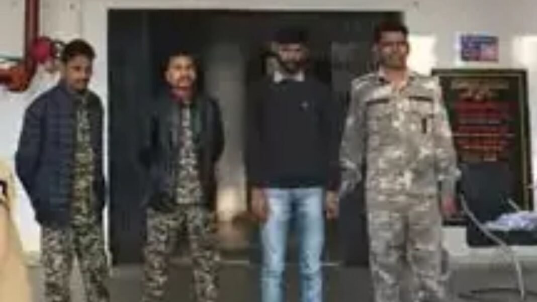 job fraud : 72 लाख की ठगी में ‘डीएसपी’ की फोटो का इस्तेमाल, असली अधिकारी की शिकायत पर गिरफ्तार