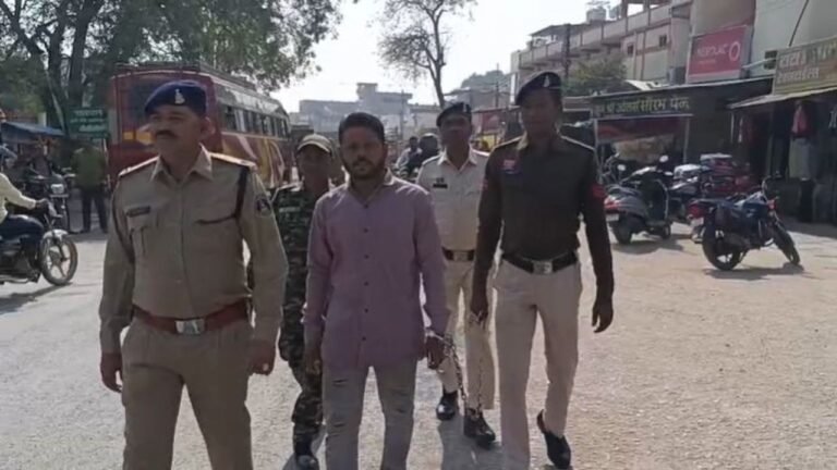 Instagram ID hack : महिला की आईडी हैक कर अशोभनीय पोस्ट, पुलिस ने आरोपी को मोबाइल लोकेशन से पकड़ा