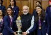 PM Modi Meets Women Cricket Team : किस्सों और प्रेरणा से भरी मुलाकात : विश्व विजेता महिला टीम ने PM मोदी को सुनाई जीत की कहानी PM Modi Meets Women Cricket Team