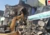 Ujjain Bulldozer Action : बेगमबाग क्षेत्र में फिर चला प्रशासन का बुलडोजर, 12 अवैध बिल्डिंगों को किया जा रहा जमींदोज… Ujjain Bulldozer Action