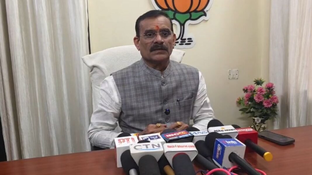 MP V.D. Sharma : SIR पर सांसद वी.डी. शर्मा का बड़ा बयान, कांग्रेस पर जमकर हमला