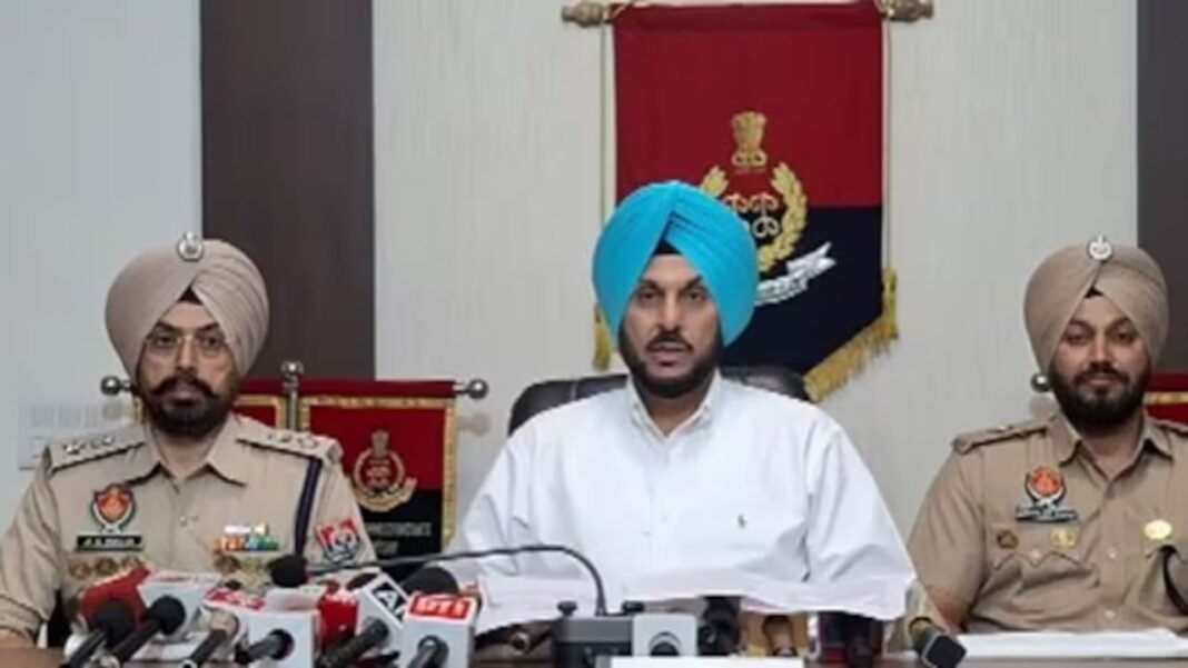 Meth Drugs : पाकिस्तान से ड्रोन के जरिए भेजी गई 2.8 किलो मेथ ड्रग्स बरामद, दो तस्कर गिरफ्तार