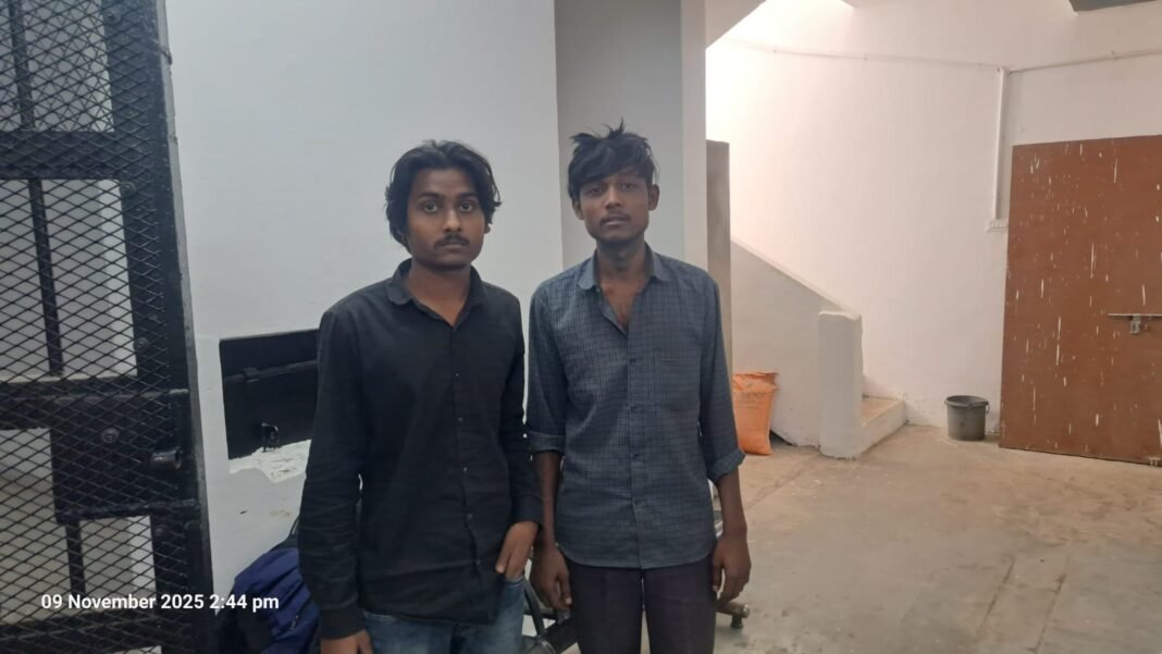 Sanwer temple Theft : इंदौर: सांवेर पुलिस ने किया मंदिर में हुई चोरी का पर्दाफाश, दो आरोपी गिरफ्तार