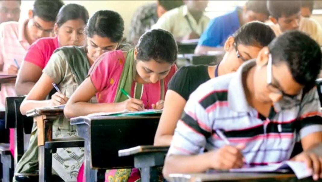 M.P बोर्ड 10वीं–12वीं परीक्षा के लिए विषय संशोधन की तारीख बढ़ी, 2025-26 सत्र के छात्रों को बड़ी राहत