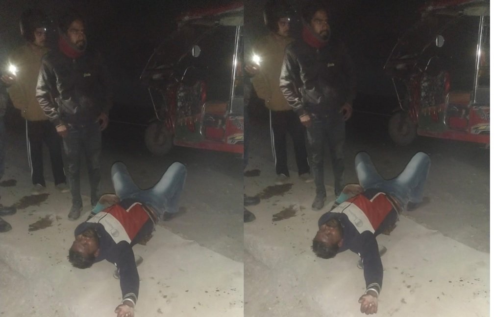 Singrauli News: ऑटो पलटने से 4 लोग घायल, क्षत्रिय कुलावंत संगठन ने तत्परता से पहुंचाया अस्पताल, अधूरे चौड़ीकरण कार्य और संकेतक न होने से हुआ हादसा, देर रात की घटना