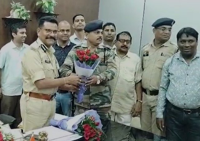 SSP Dr. Lal Umed Singh : रायपुर में SSP डॉ. लाल उमेंद सिंह के 1 साल पूरे, पढ़िए मुख्य उपलब्धियाँ