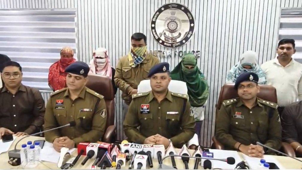 Cyber Fraud : पुलिस की बड़ी कार्रवाई, फर्जी कॉल सेंटर का भंडाफोड़, 20 लाख की साइबर ठगी में सरगना सहित पाँच गिरफ्तार