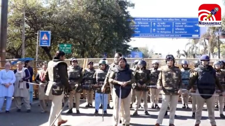 Bhopal Mahila Congress : भोपाल में महिला कांग्रेस का हल्लाबोल: मंत्री विजय शाह की बर्खास्तगी की मांग को लेकर सड़कों पर उतरीं महिलाएं