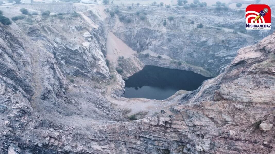 Aravalli mountain range : अरावली पर ‘डेथ वारंट’ : 100 मीटर के फॉर्मूले ने खनन माफियाओं के लिए खोले रास्ते, गायब हो रहे पहाड़