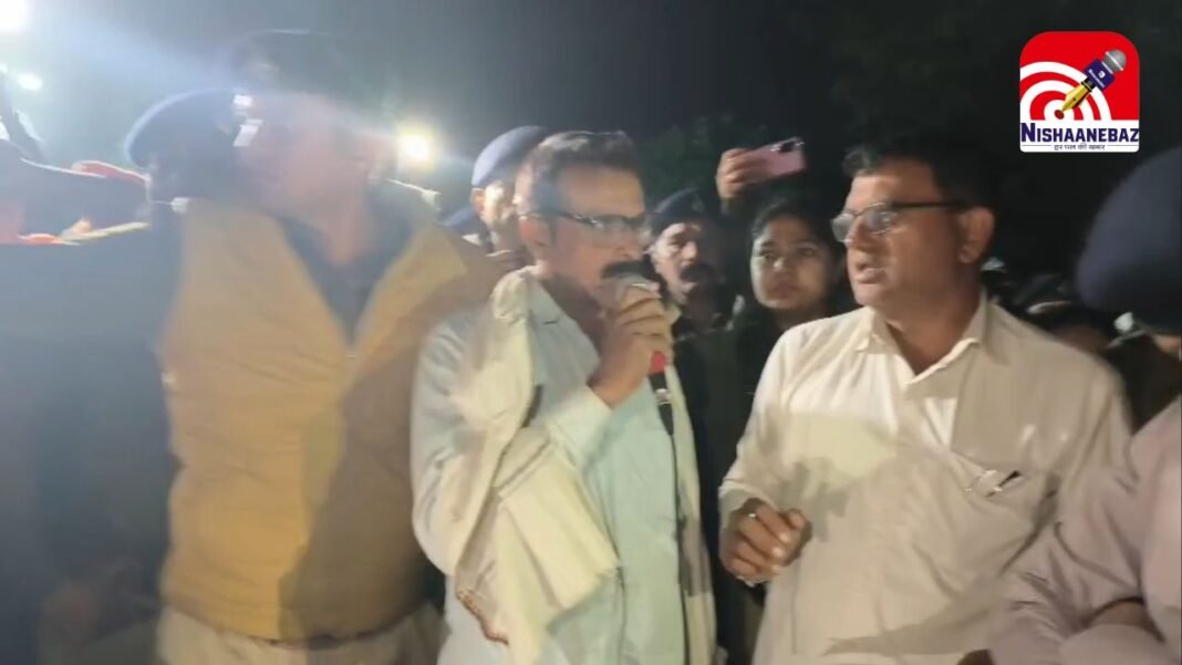 Khalghat Toll Plaza : बड़वानी के पास खलघाट टोल प्लाजा पर किसानों का धरना स्थगित, कलेक्टर के आश्वासन के बाद लिया फैसला