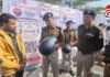 Road safety became an example : देश का सबसे स्वच्छ शहर अब सड़क सुरक्षा में भी बना मिसाल, हेलमेट न पहनने पर चालान के साथ ‘उपहार’ में दे रही पुलिस