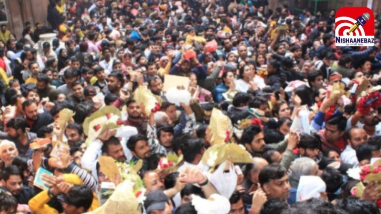 New Year Religious Rush : धार्मिक नगरी में उमड़ा ‘आस्था का सैलाब’ : वृंदावन से उज्जैन तक होटल-धर्मशालाएं फुल, VIP दर्शनों पर लगी रोक