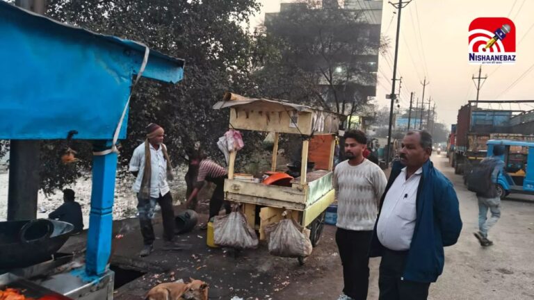 Raipur Corporation : रायपुर निगम की बड़ी कार्रवाई : छुईया तालाब किनारे अवैध ठेले–गुमटियों पर चला बुलडोज़र