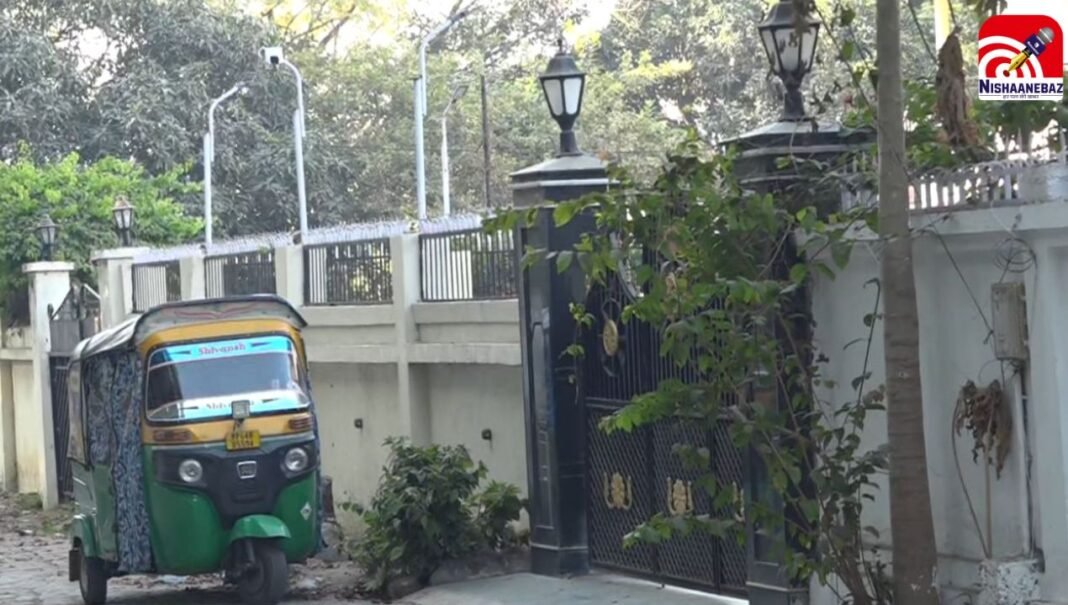 M.P Crime : भोपाल के सूरज नगर में स्मार्ट चोरी, कुत्तों को मीट देकर वारदात को अंजाम दिया, घर से 18 लाख की चोरी