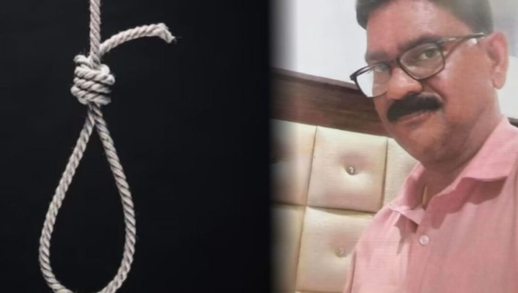 C.G News : धान खरीदी व्यवस्था पर उठे गंभीर सवाल! प्रबंधक की मौत ने खोली सिस्टम की परतें, आत्महत्या या सिस्टम का दबाव?