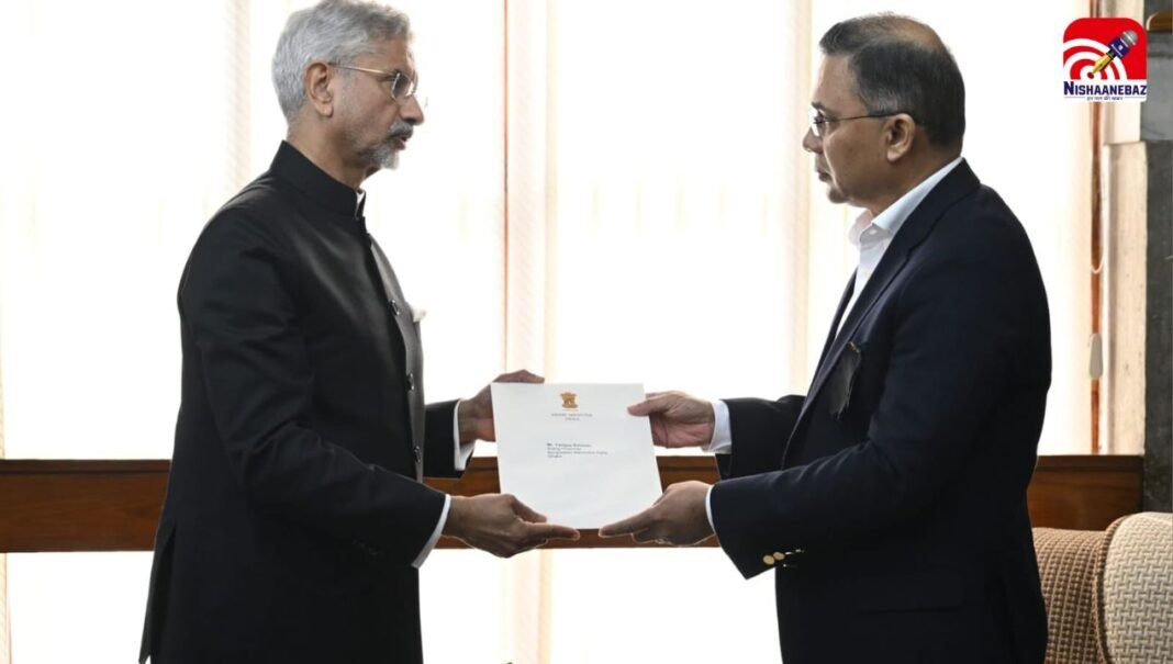 Big News : विदेश मंत्री जयशंकर पहुंचे ढाका! तारिक रहमान को सौंपा पीएम मोदी का विशेष संदेश