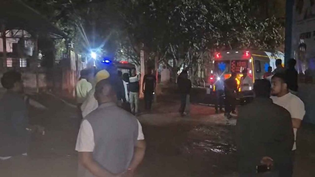 Raipur News: रायपुर-बिलासपुर हाई-वे पर हिट एंड रन, ट्रेलर वाहन ने बाइकसवार समेत कई को रौंदा, 3 की मौत