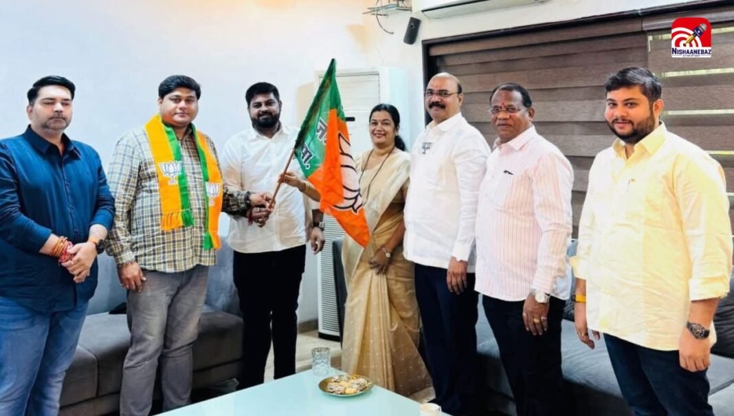 अंबरनाथ Congress मुक्त ! कांग्रेस के 12 पार्षद भाजपा में शामिल, ठाणे की राजनीति में उलटफेर