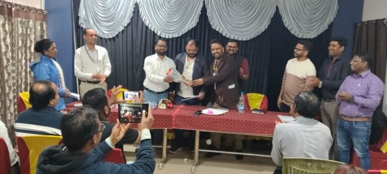 NHM Employees Meeting Balod : नियमितीकरण और स्थानांतरण नीति पर मंथन: NHM संघ ने शासन को दिलाया लिखित आश्वासन की याद