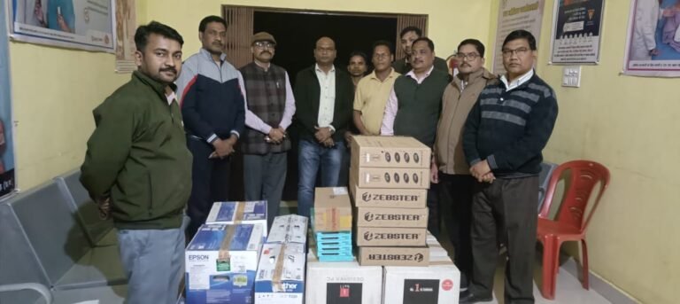 Gharghoda Health Center News : घरघोड़ा स्वास्थ्य केंद्र हुआ ‘डिजिटल’: महावीर एनर्जी ने सौंपे 6 कंप्यूटर सेट, स्वास्थ्य सेवाओं में आएगा सुधार
