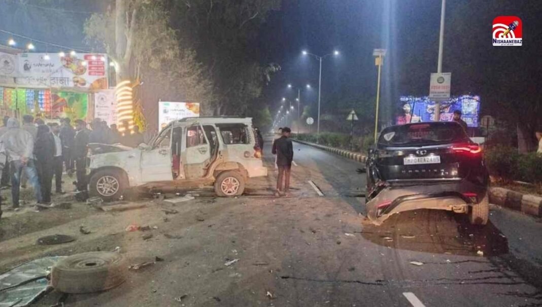 M.P Accident : भोपाल-इंदौर हाईवे पर भयंकर एक्सीडेंट! 4 कारों की टक्कर में 6 से ज्यादा घायल