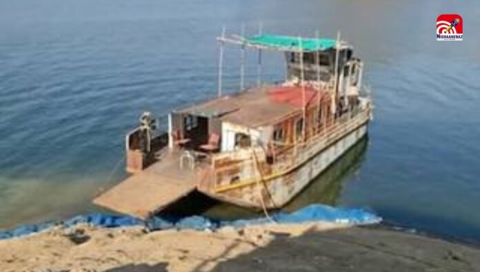 floating hospital