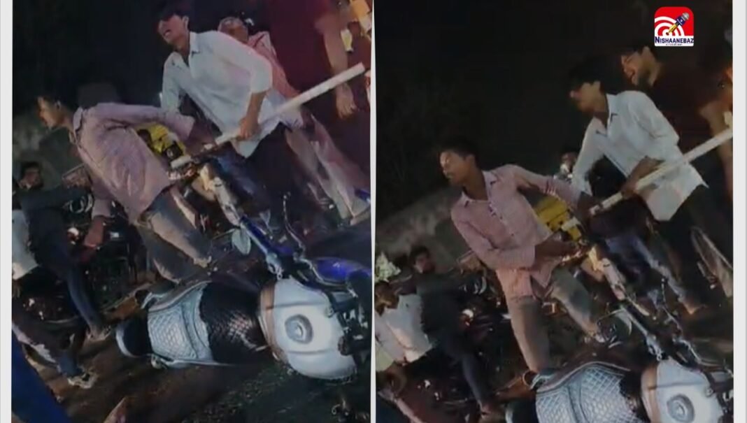 इंदौर में सड़क पर बवाल, एक्सिडेंट के बाद खुलेआम मारपीट, देर से पहुंची पुलिस