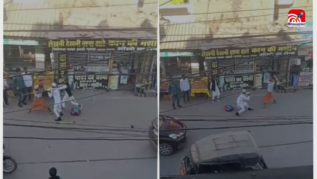 M.P Crime : रीवा में भगवा पहने साधु के साथ मारपीट, Video वायरल होने से मचा हड़कंप