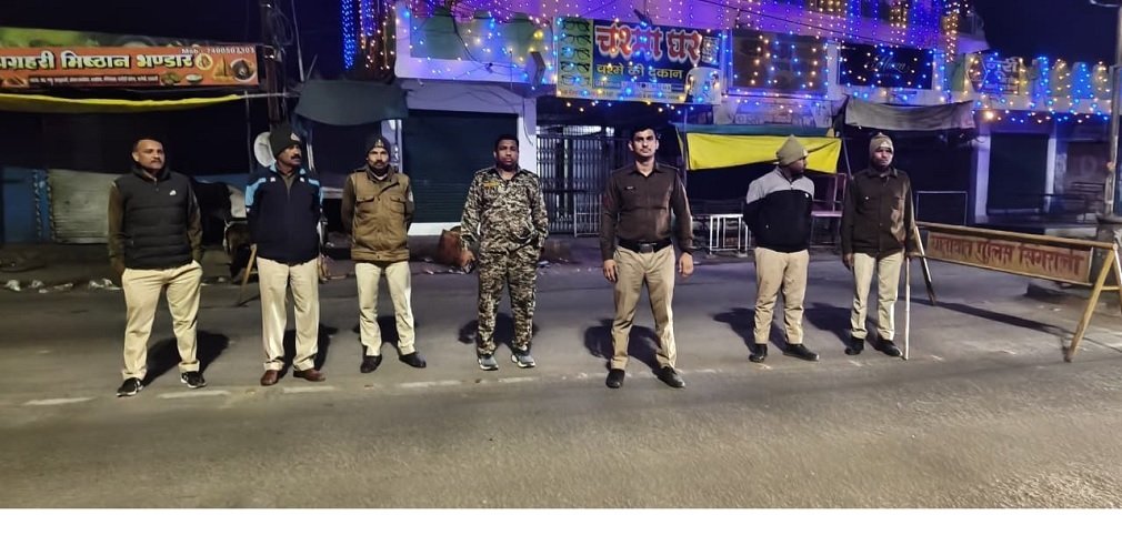 Singrauli News: सिंगरौली पुलिस का नाइट कॉम्बिंग गश्त, 402 बदमाशों पर शिकंजा, 24 स्थायी वारंटी गिरफ्तार