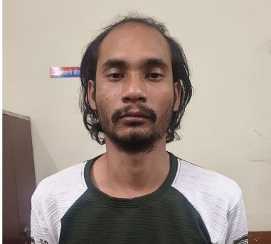 Crime News: फोटो कॉपी दुकान में चोरी करने वाला शातिर चोर इजहान खान गिरफ्तार, नकदी व मोबाइल बरामद