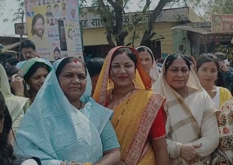 Kharora News: जगह-जगह हुआ विशाल सतनाम सदभाव पद यात्रा का भव्य स्वागत